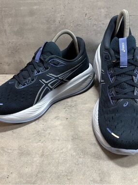 Asics Gel-Cumulus 26 Womens Size 7.5 White Blue Athletic Running Shoes Sneakers